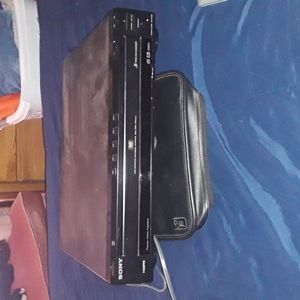 Sony 5 disc DVD/CD player